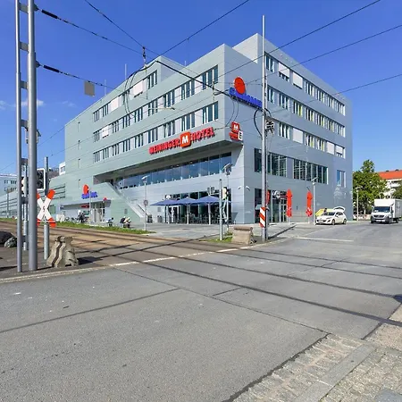 Meininger Zentrum Отель