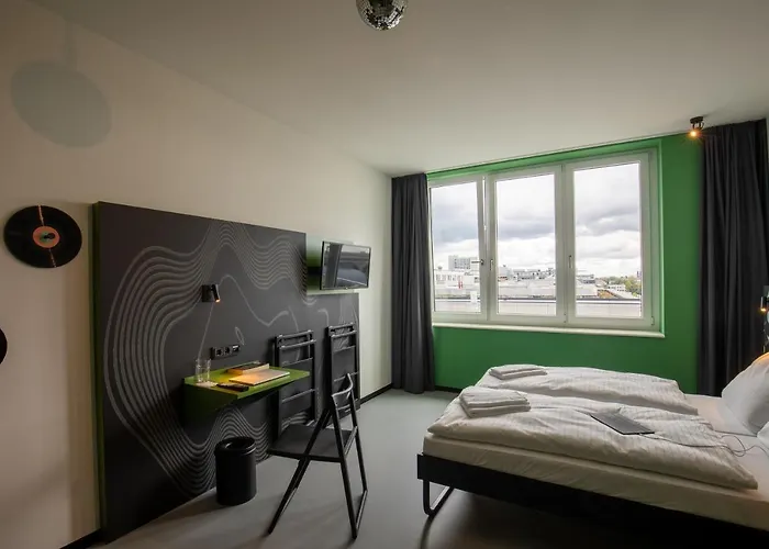 Meininger Zentrum * دريسدن